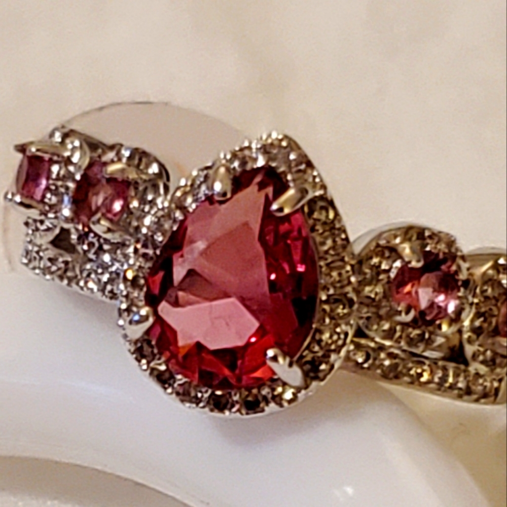 Women's ring size 6